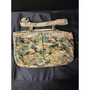 US Marines Camoflauge 14x10x4 Embroidered Letters Handbag READ